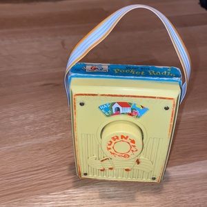Vintage 1968 Fisher Price Pocket Radio Music Box Oh Where Has My Little Dog Gone